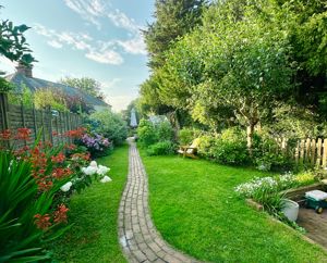 Photo 4- click for photo gallery